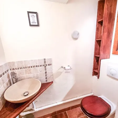 Appartement Mont Des Oiseaux Apt T3 Avec Piscine *