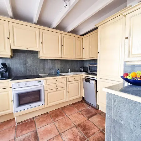 Mont Des Oiseaux Apt T3 Avec Piscine Lejlighed *